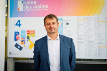 Tribune – « Nouveaux élus : il est temps de choisir à qui nos villes empruntent »